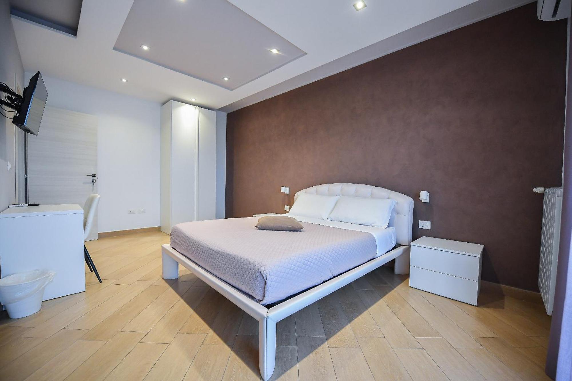 Karol Wojtyla Airport Bari Hotell Exteriör bild